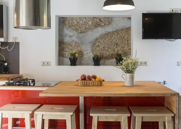 Fumeiro Holiday home